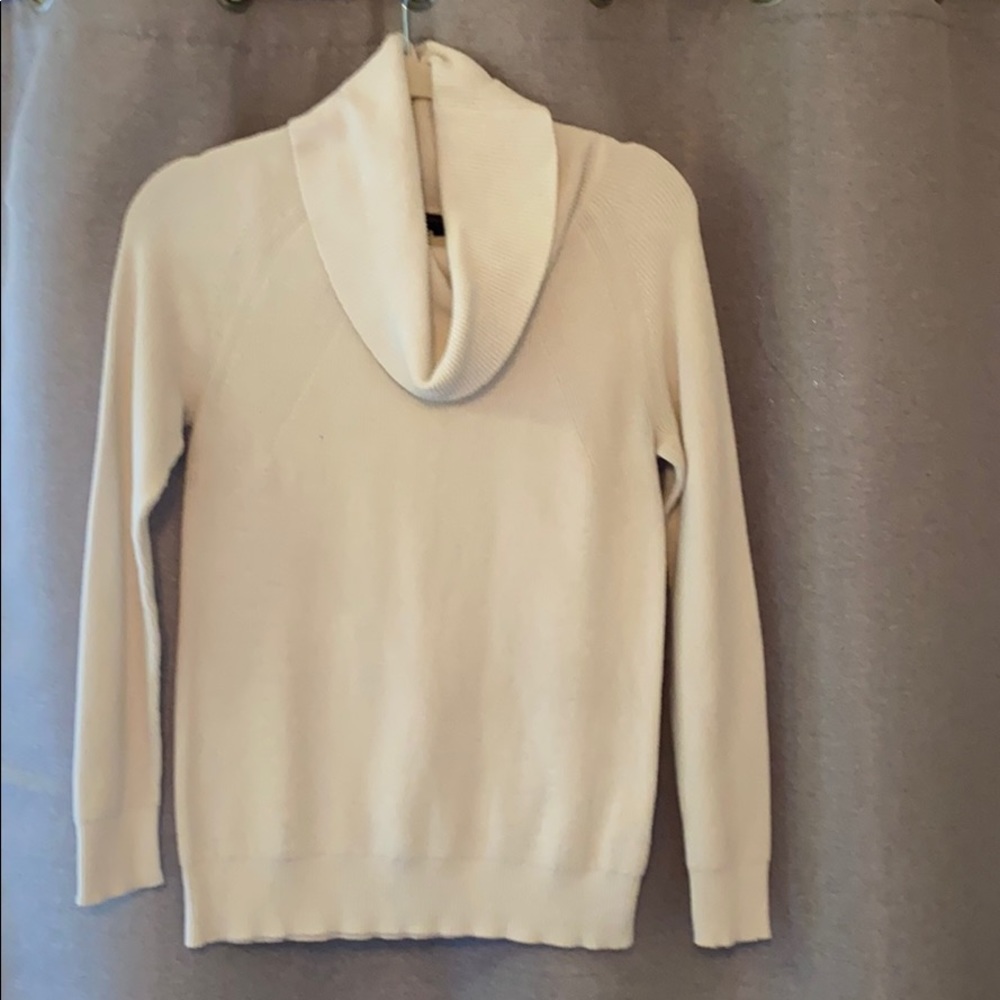 Banana republic sweater